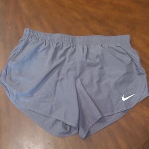 Nike Gray Athletic Shorts Lightweight Breathable Design
